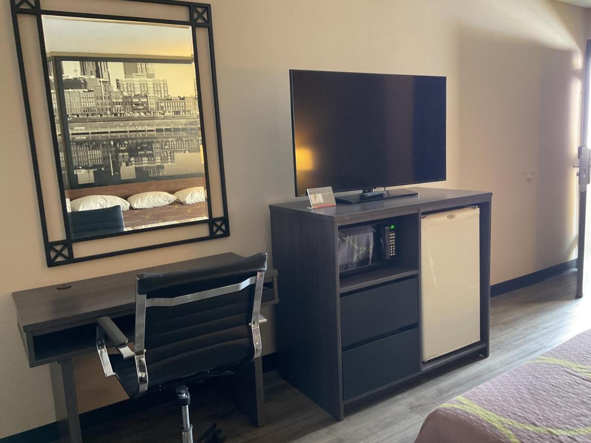 Super 8 By Wyndham Chattanooga/East Ridge Bagian luar foto