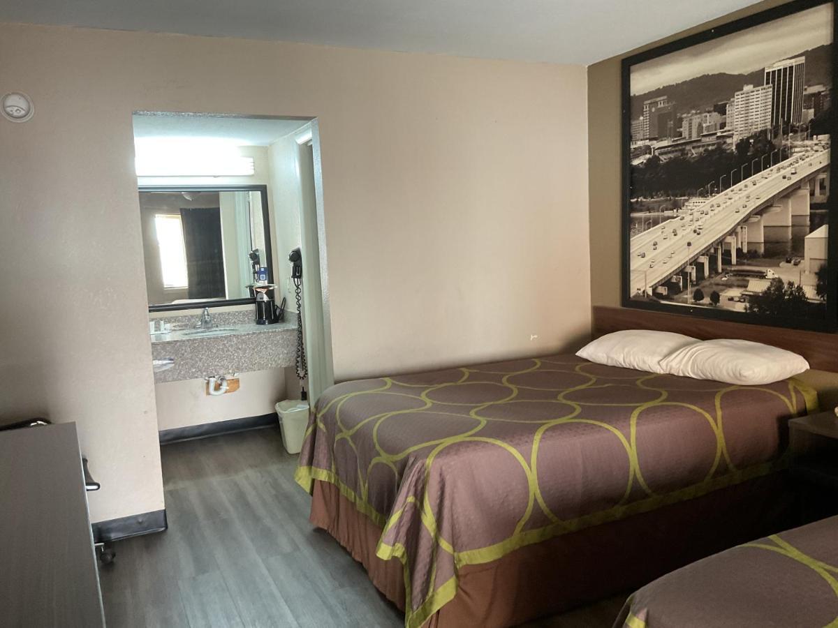 Super 8 By Wyndham Chattanooga/East Ridge Bagian luar foto
